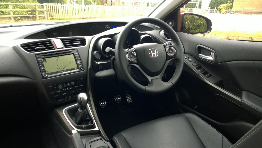 Honda Civic Tourer Full On The Road Review