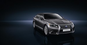 NEW LEXUS LS