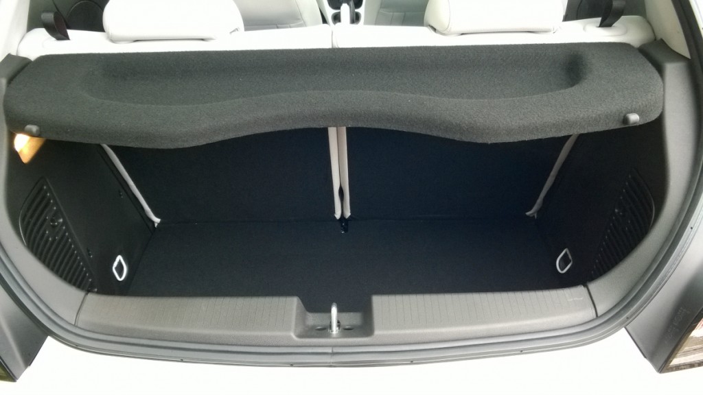 Interior Boot in Vauxhall Adam White Edition