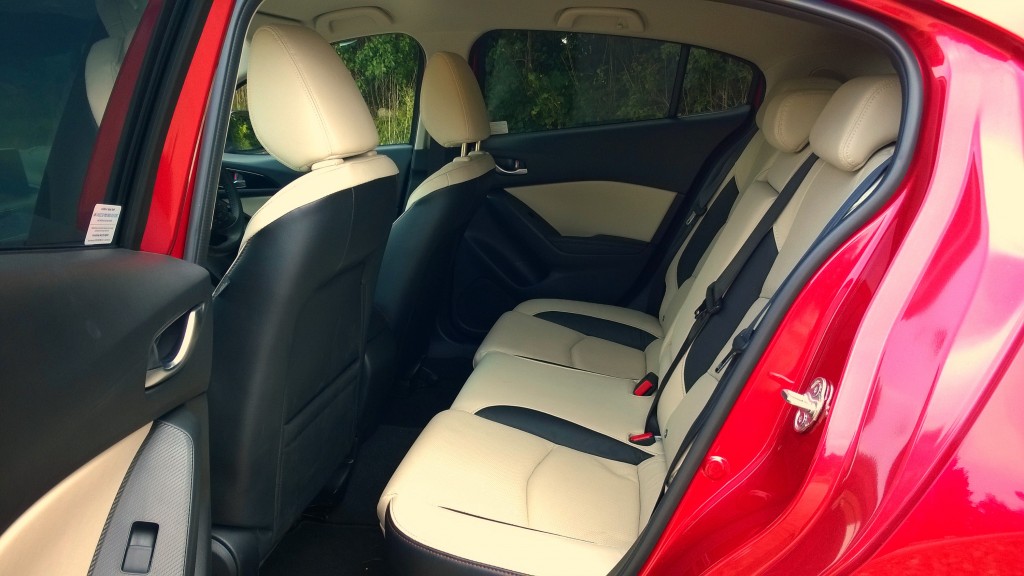 Mazda 3 rear passenger legroom
