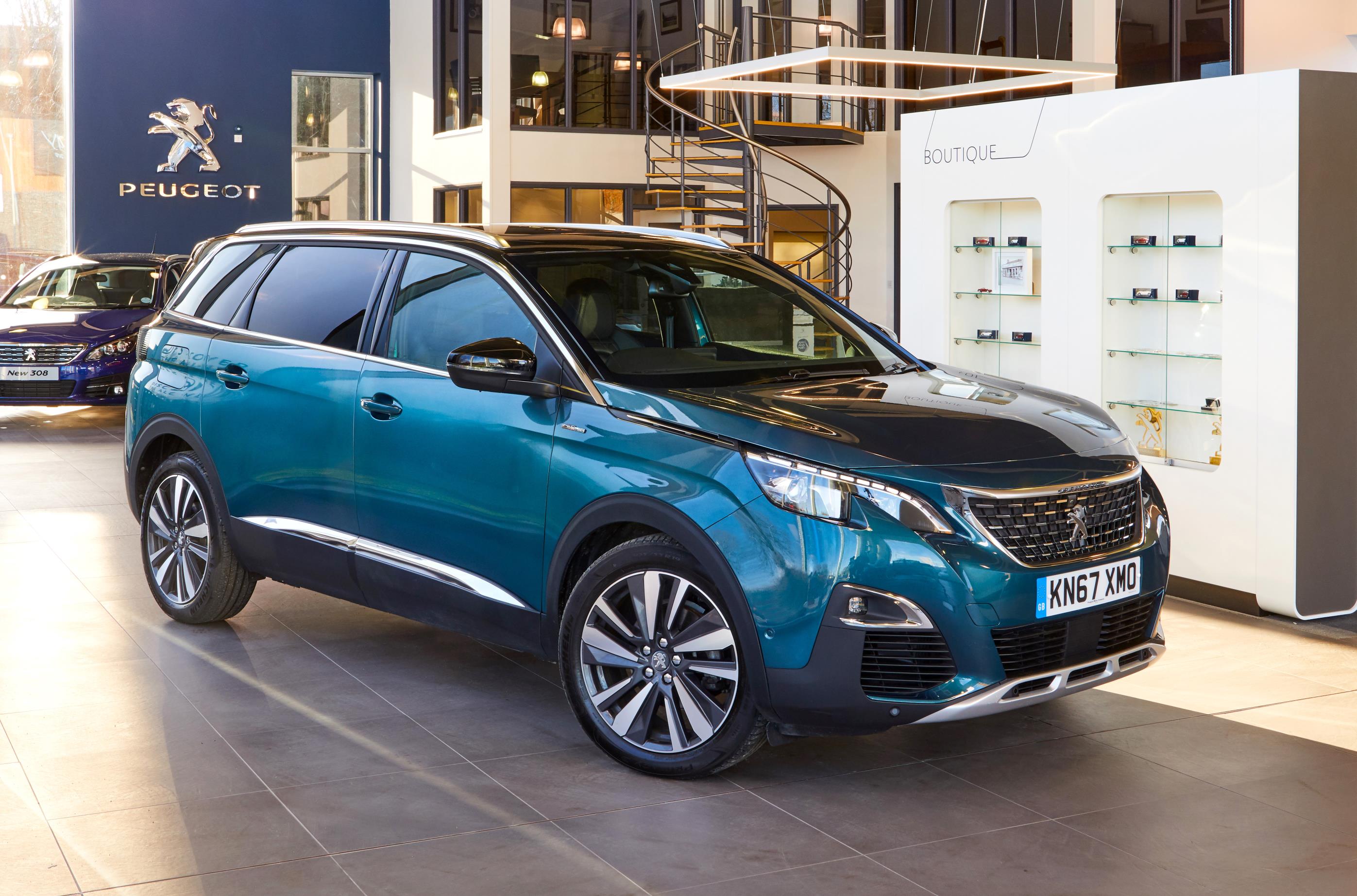 PEUGEOT REVEALS UPDATED 3008 AND 5008 MODELS, Peugeot