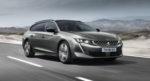 This is the all-new Peugeot 508 SW which features a sleek design and lots of equipment.