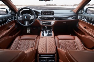 BMW 7 Series plug-in hybrid firstvehicleleasing.co.uk 2