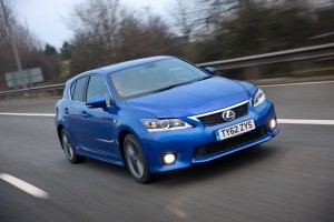 Lexus 200h