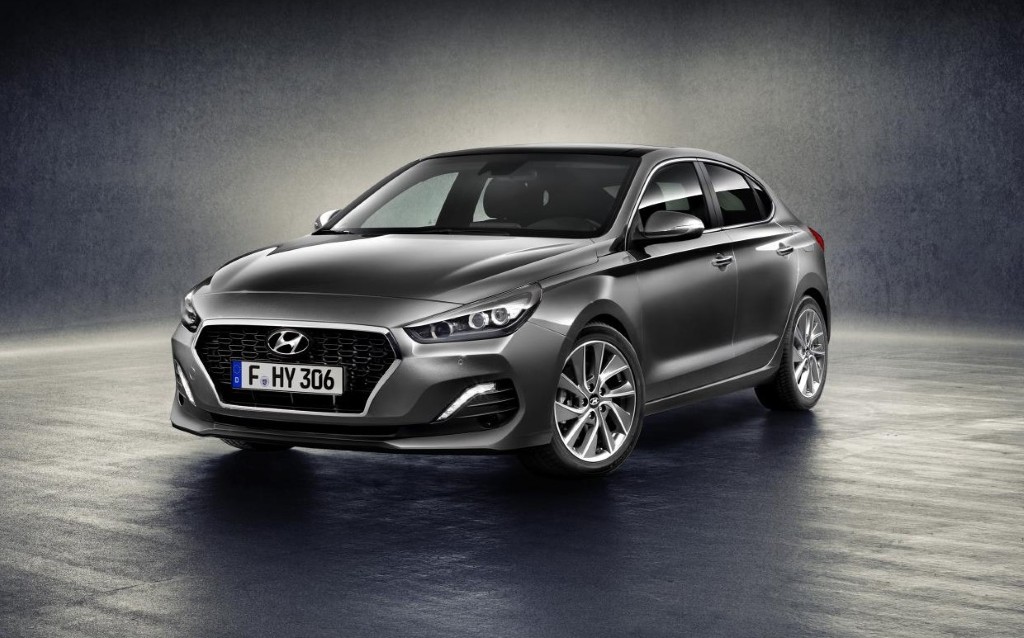 Hyundai i30 Fastback is unveiled