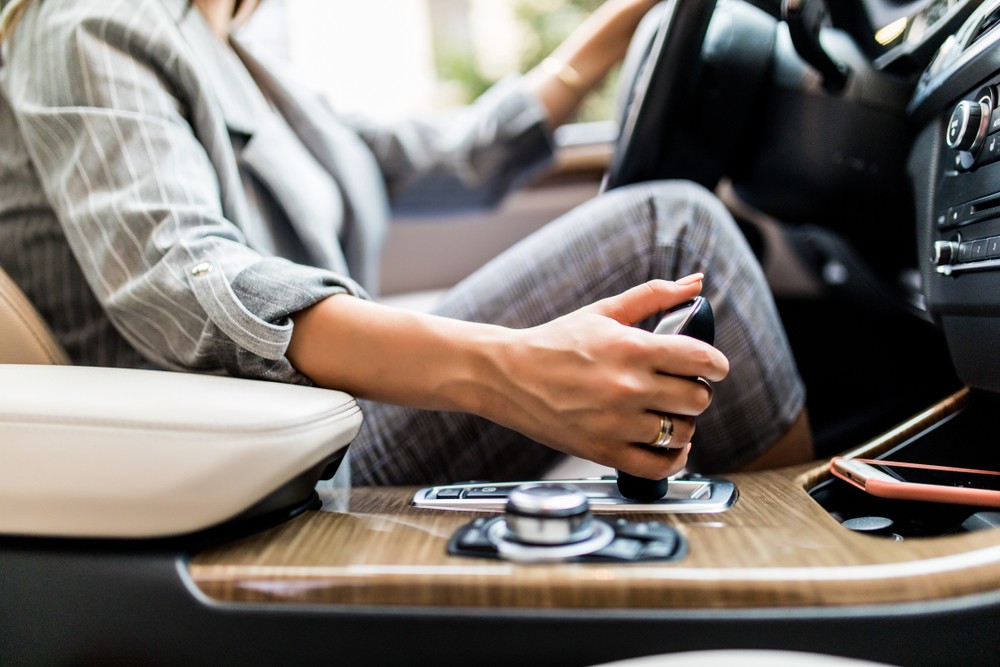 How to Drive an Automatic Car: A Complete Guide for New Drivers
