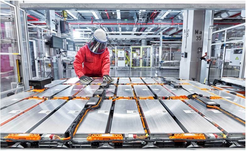 UK Auto Industry Challenges Amid EV Transition