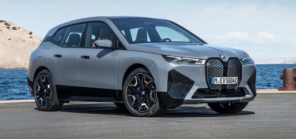 The first-ever BMW iX is revealed