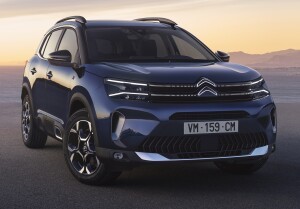Citroen C5 Aircross car lease front