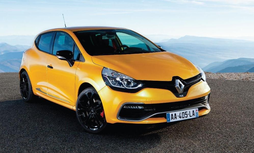 Renault goes top gear in the new Clio Renaultsport 200 Turbo EDC – Prices Confirmed