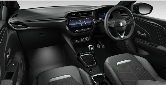 Corsa Interior