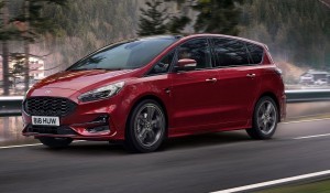 Ford S-Max hybrid car lease side view