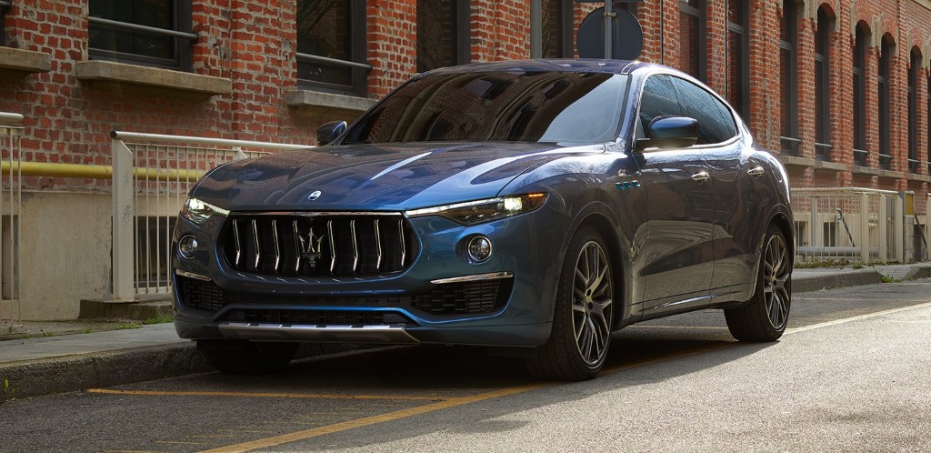 New Maserati Levante Hybrid unveiled