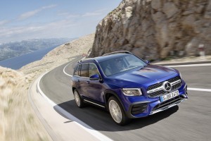 Mercedes GLB www.firstvehicleleasing.co.uk