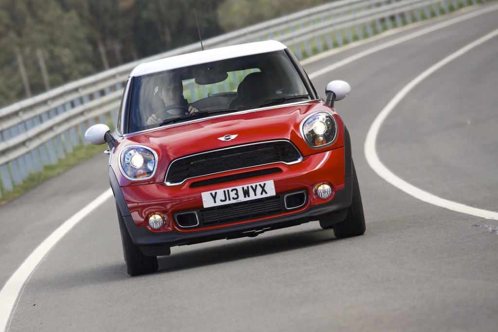 Mini Cooper Paceman sets the pace for Crossover Coupes