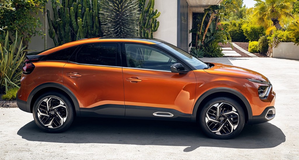 Spec for the new Citroen C4 and e-C4 revealed