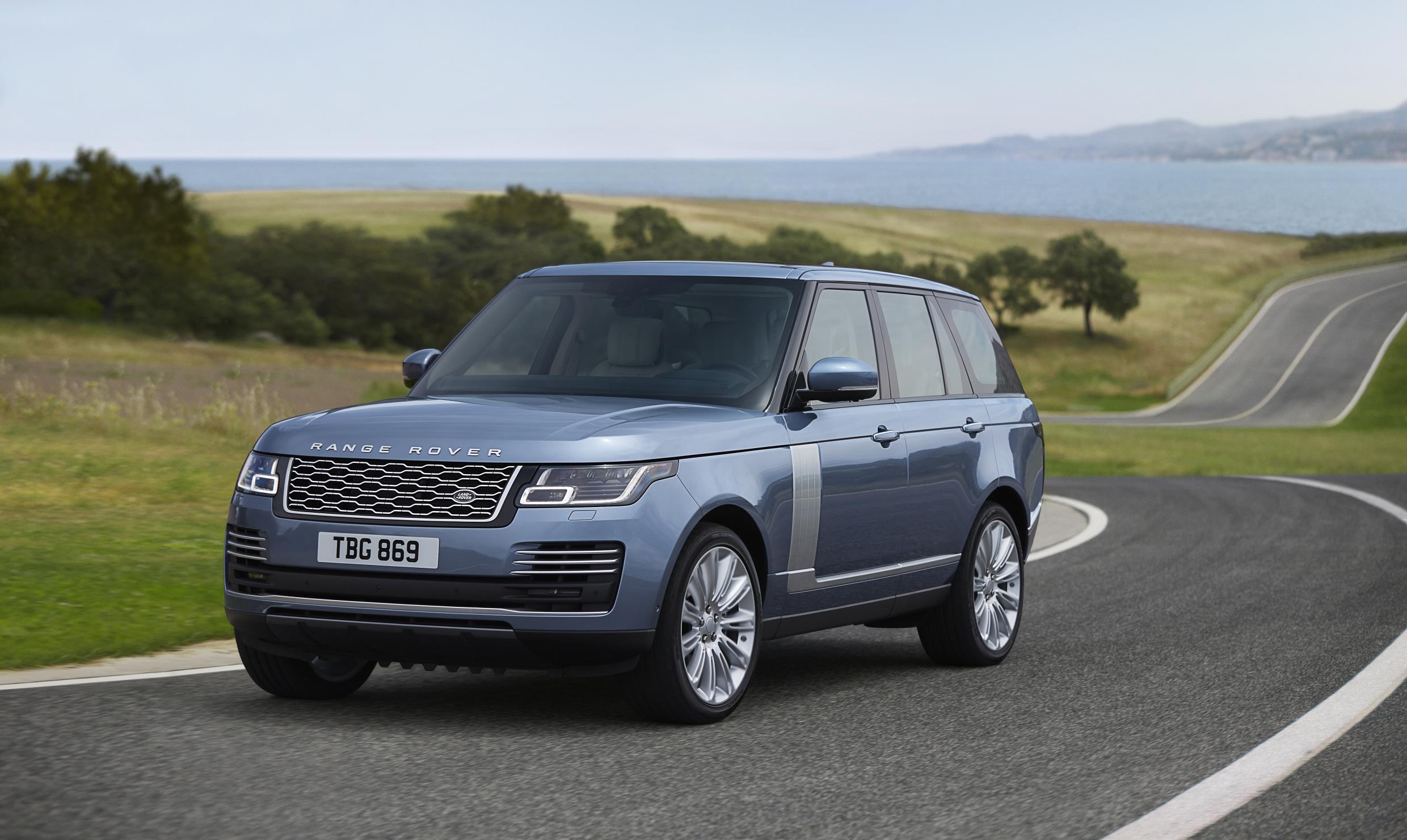 New Range Rover line-up features a plug-in hybrid