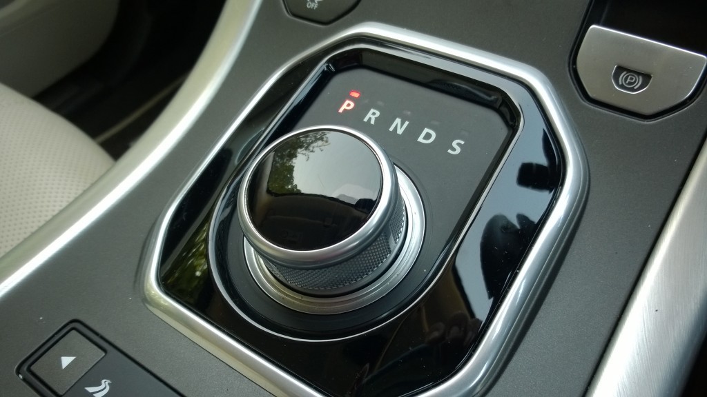 How to Drive an Automatic Car picture of Evoque automatic gear selector function 
