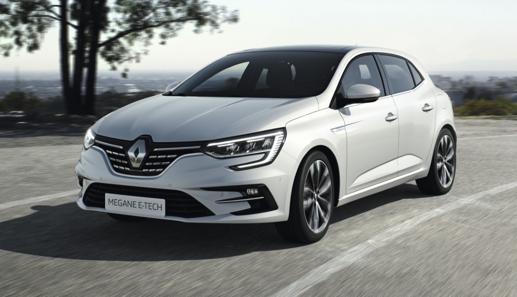 Renault Megane E-Tech plug-in hybrid takes a bow