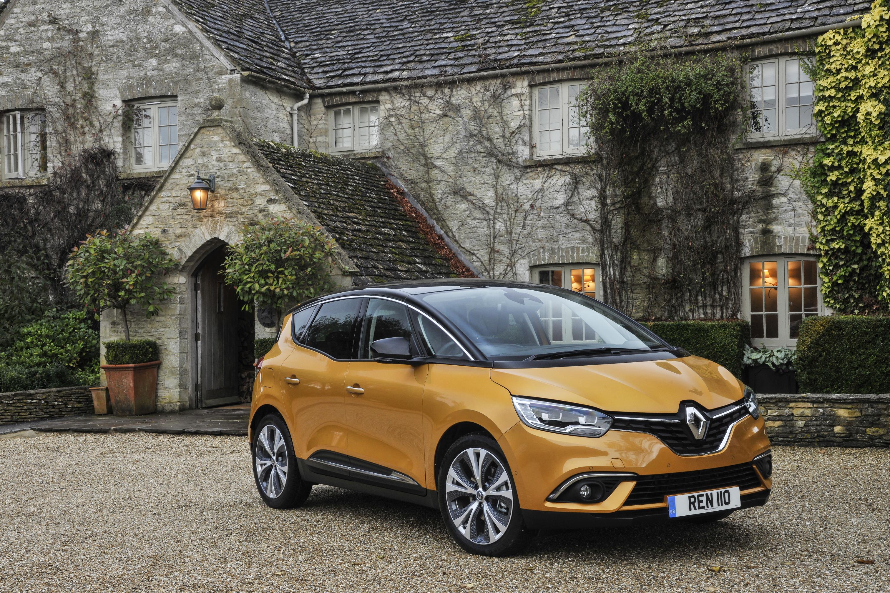 All-new Renault Scenic Hybrid is revealed
