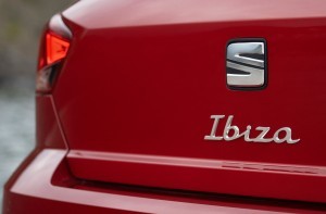 SEAT Leon car lease firstvehicleleasing.co.uk 2