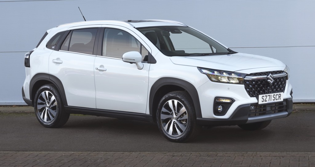 The 2022 Suzuki S-Cross takes a bow