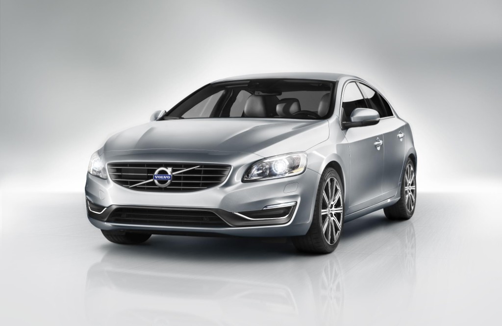 Volvo unveils the new S60, V60 and XC60
